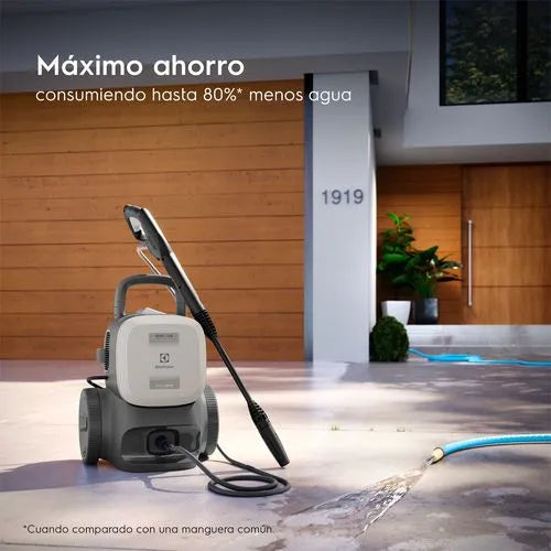 Hidrolavadora Electrolux Expert UltraWash (UWS2250)